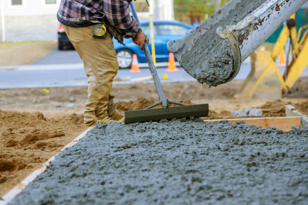 Best Concrete Sidewalk Installation in Independent Hill, VA